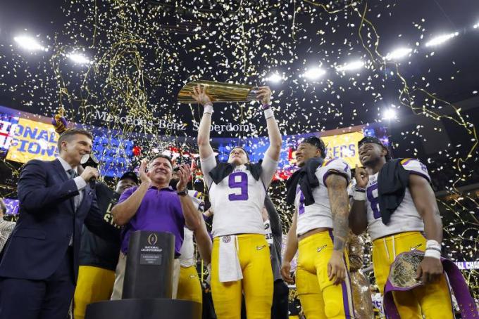 LSU Tigers vs. Texas Longhorns at LSU Tiger Stadium